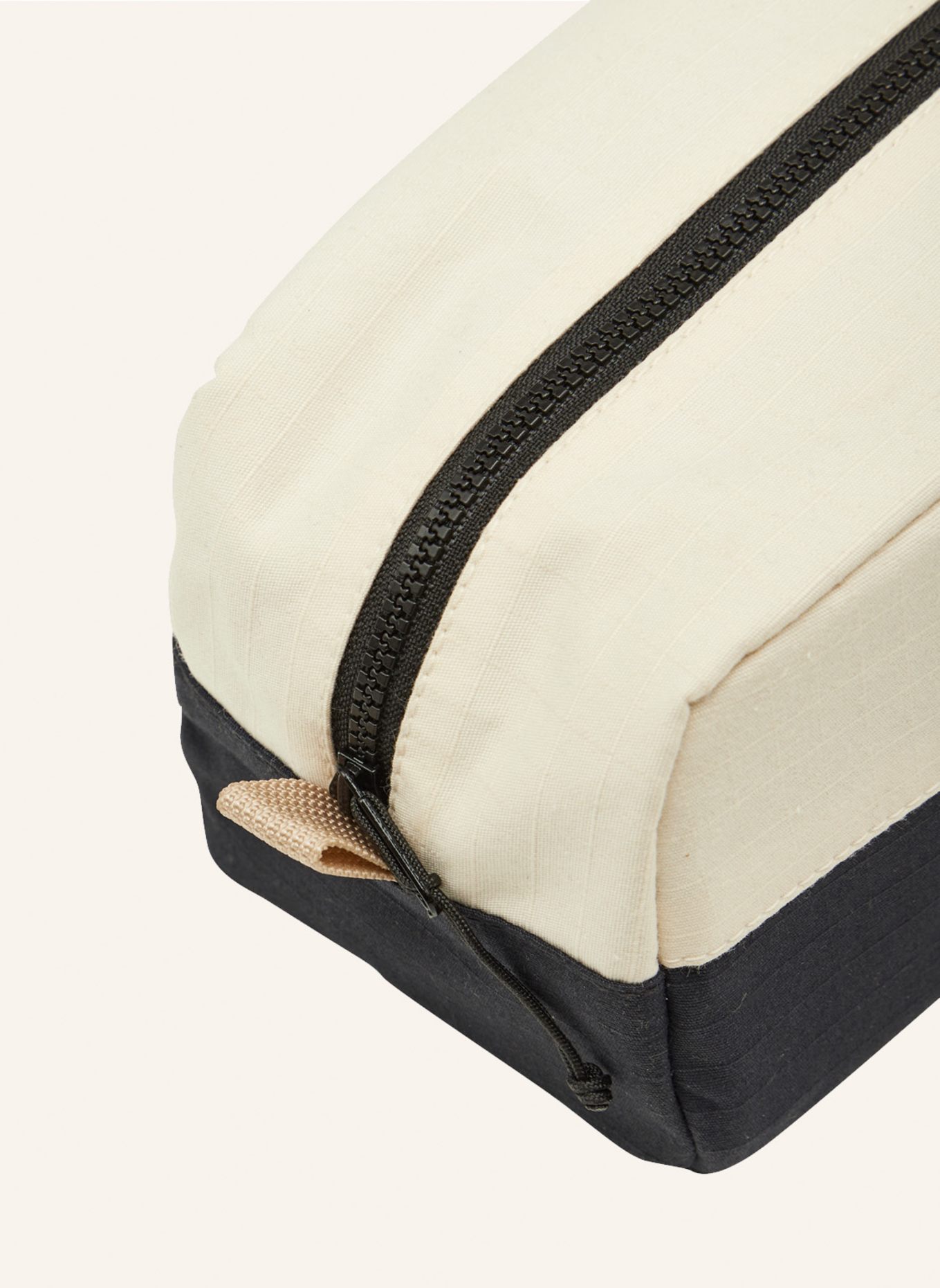 NORDISK Make-uptasje AGGER GEAR BAG S: NUDE