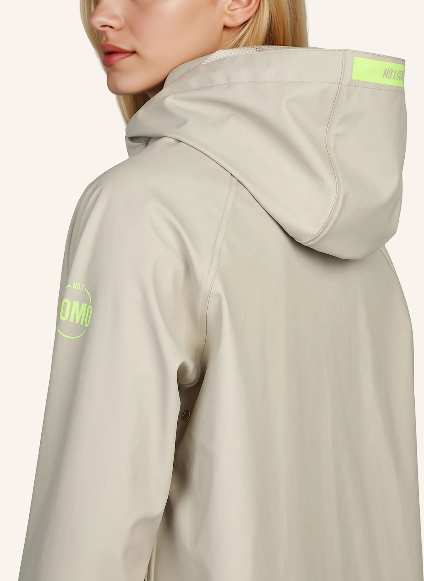 No.1 Como Regenmantel MAREMMA: CREME