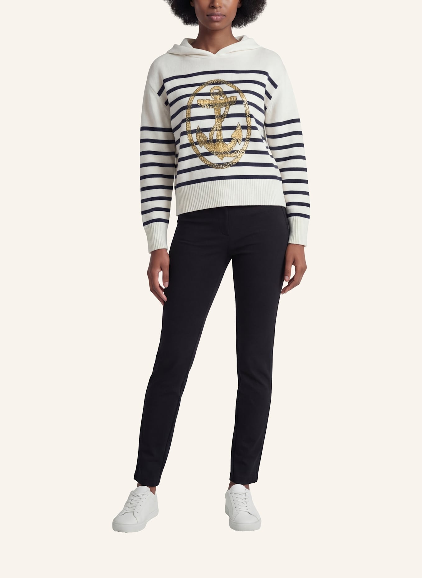 Princess GOES HOLLYWOOD Strick-Hoodie mit Schmucksteinen: WEISS