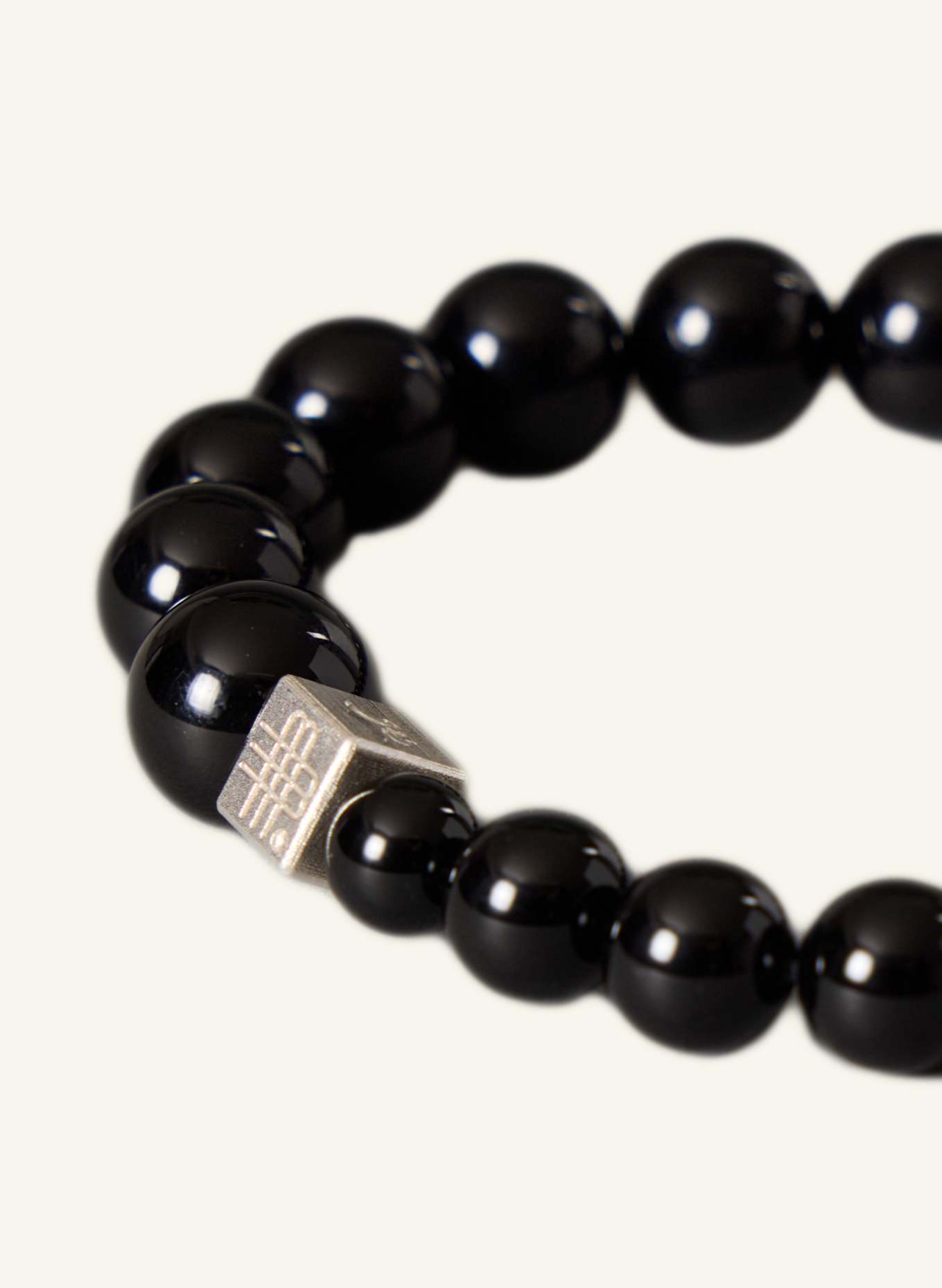 GEBAUER & GEBAUER Armband OURBOROUS: SCHWARZ