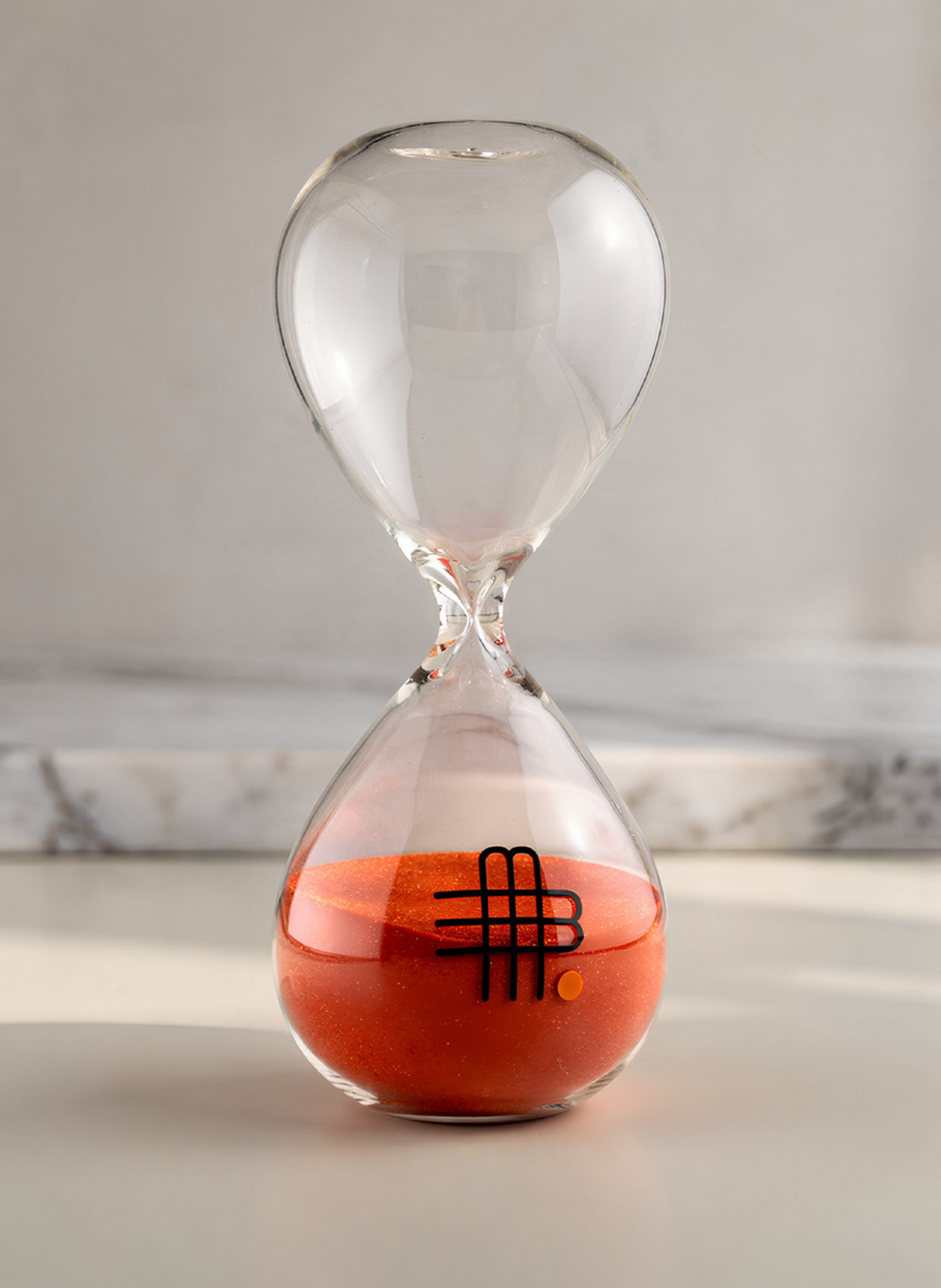 GEBAUER & GEBAUER Sanduhr: WEISS