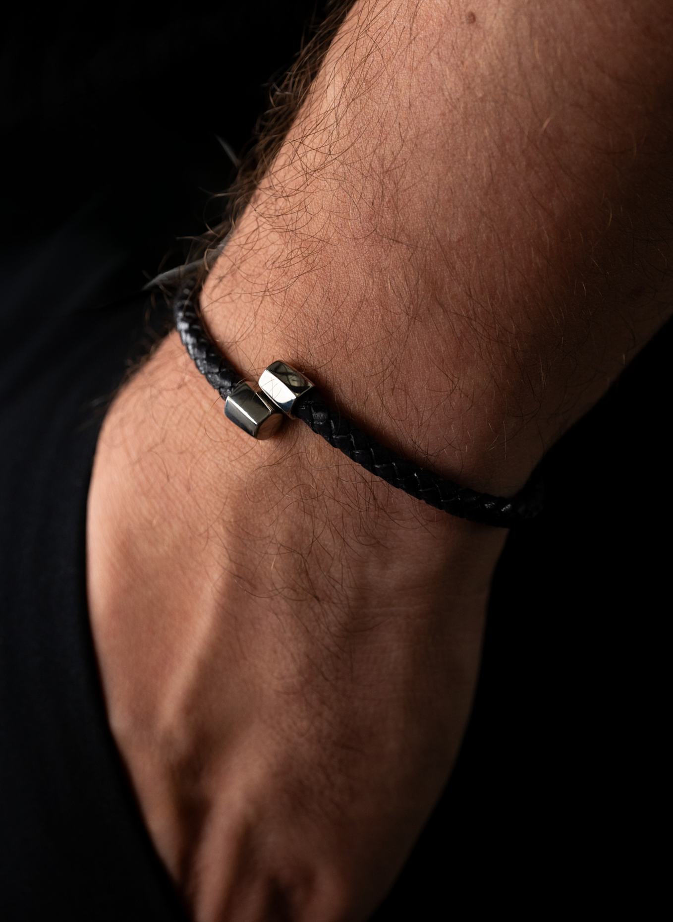 GEBAUER & GEBAUER Armband FORTURO: ZWART