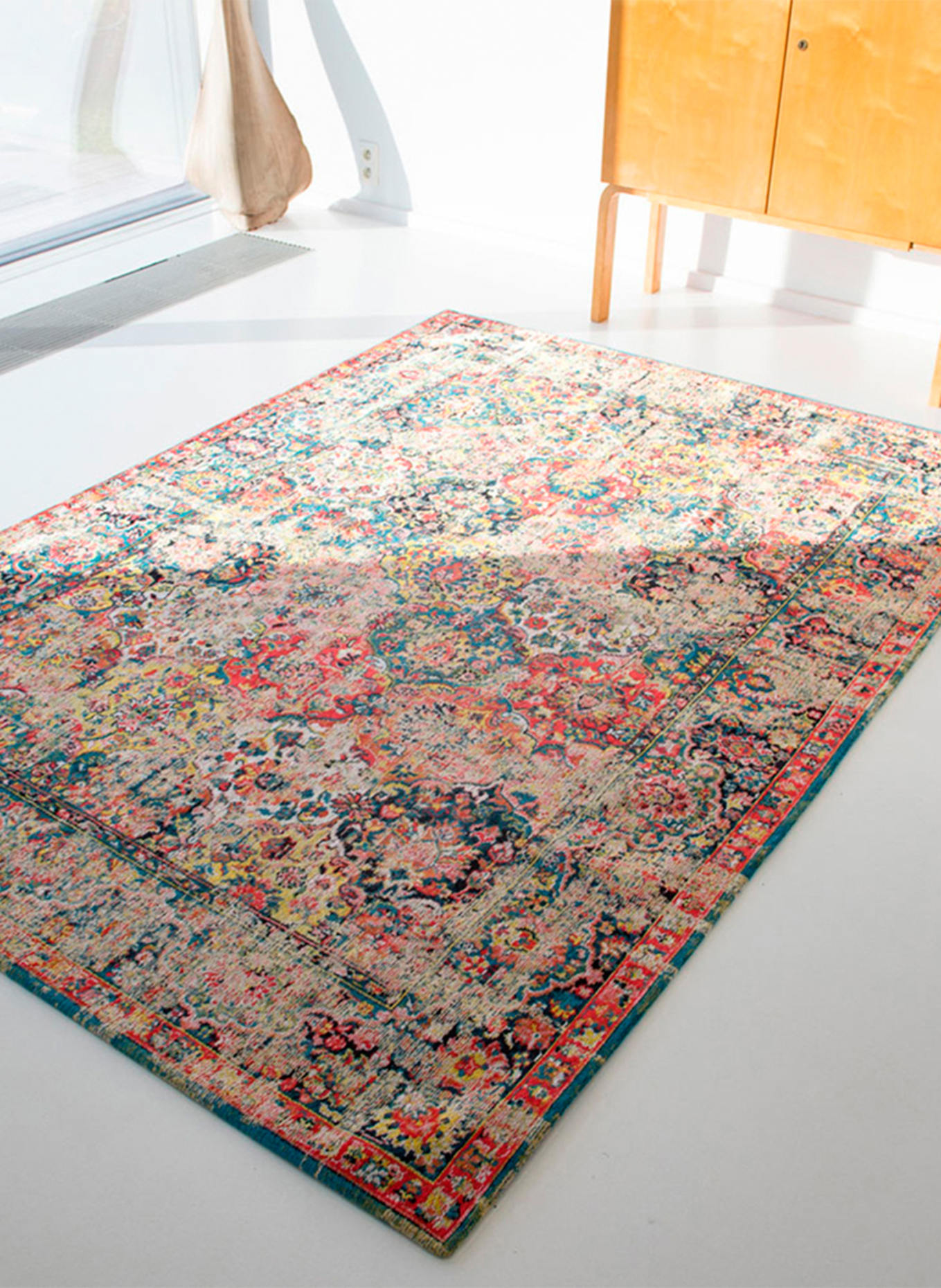 louis de poortere Teppich ANTIQUARIAN BAKHTIARI: BEIGE