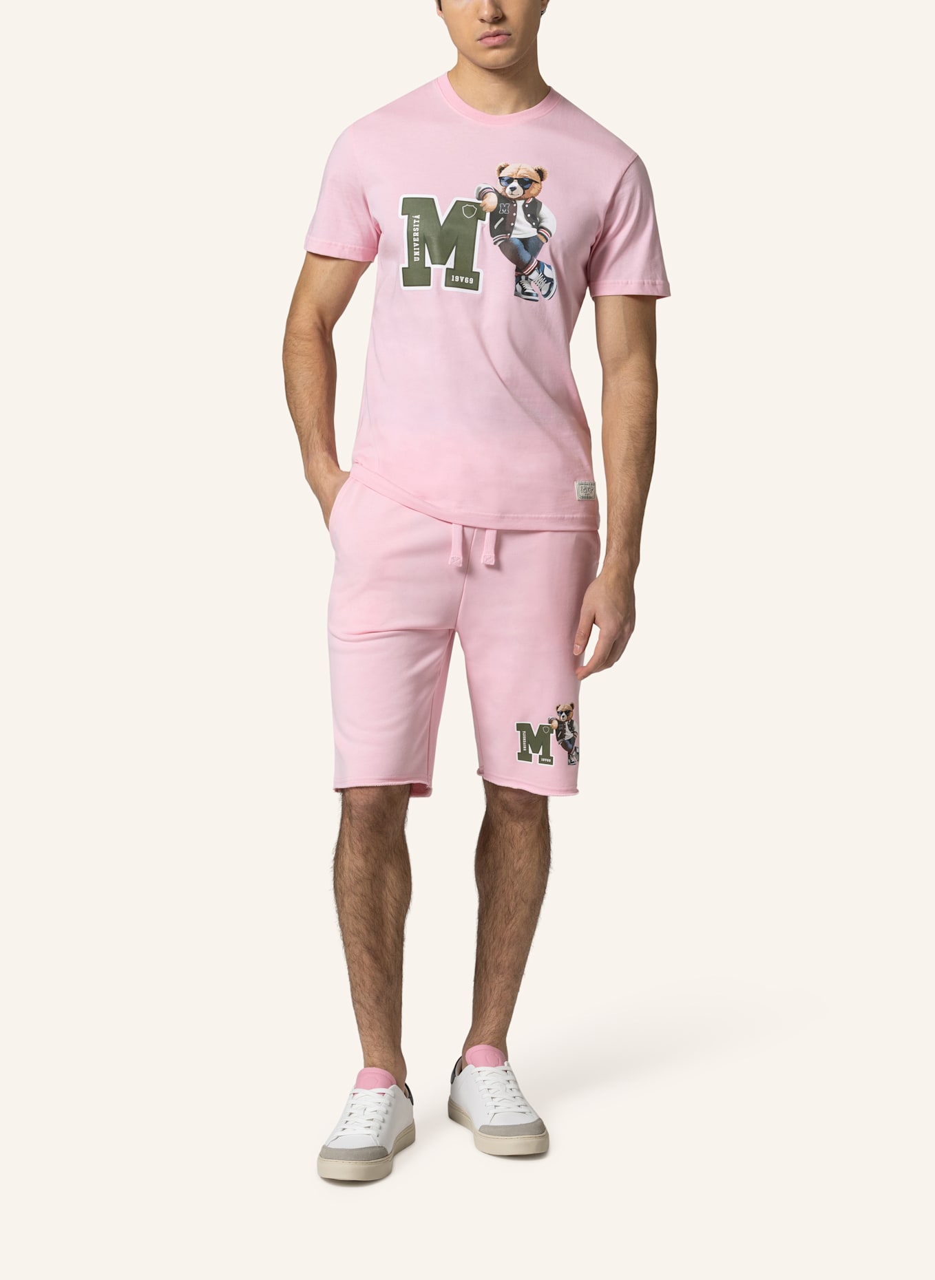 19V69 ITALIA Shorts MEO COLLEGE: ROSA