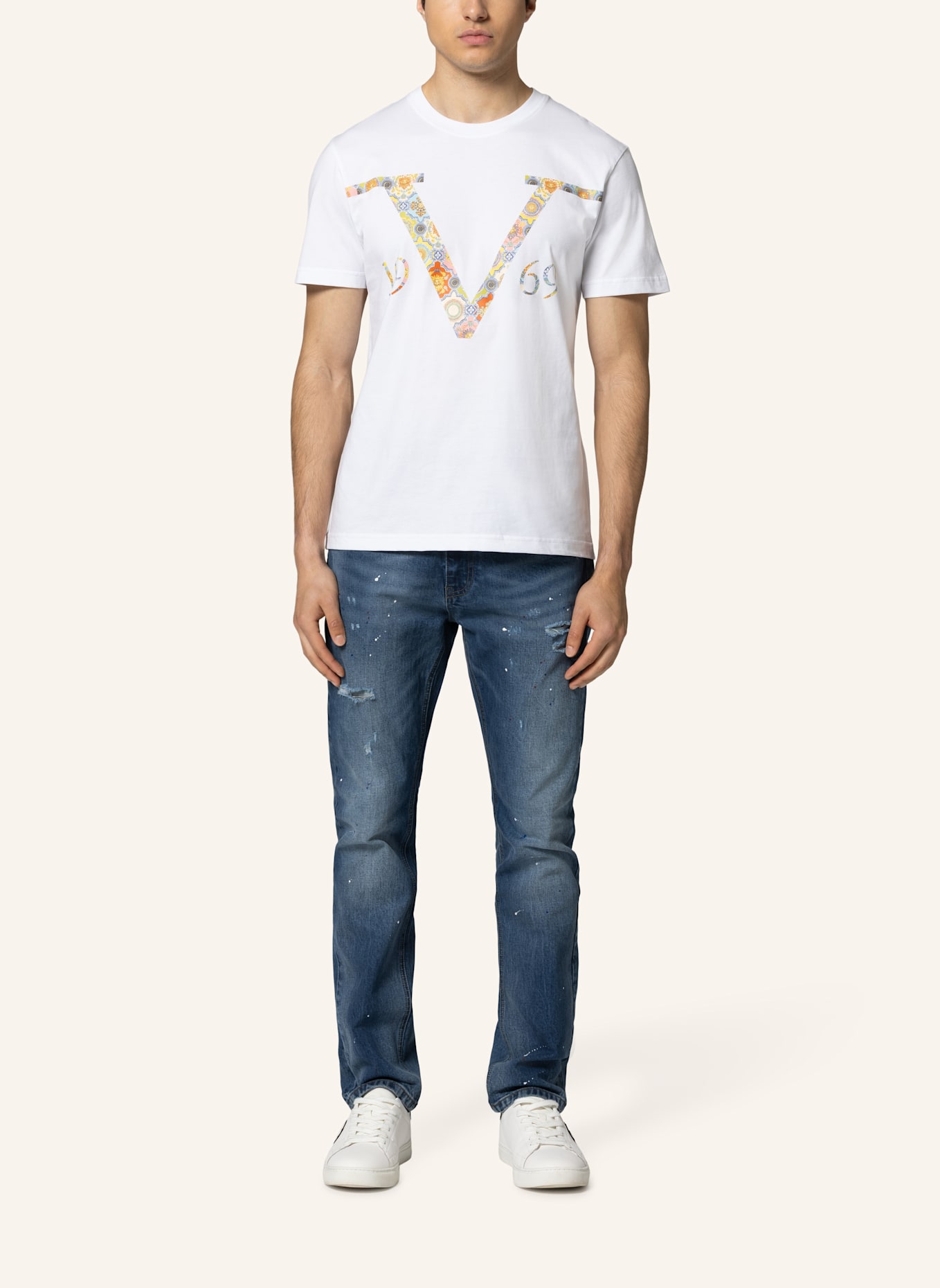 19V69 ITALIA T-Shirt RAFAEL BAROQUE: WEISS