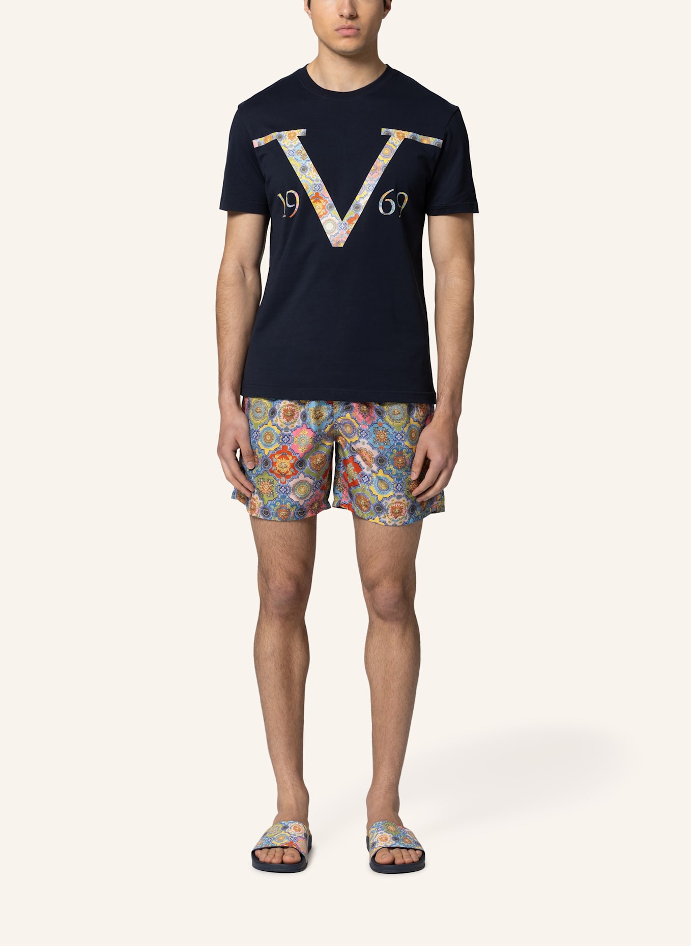 19V69 ITALIA T-Shirt RAFAEL BAROQUE: BLAU