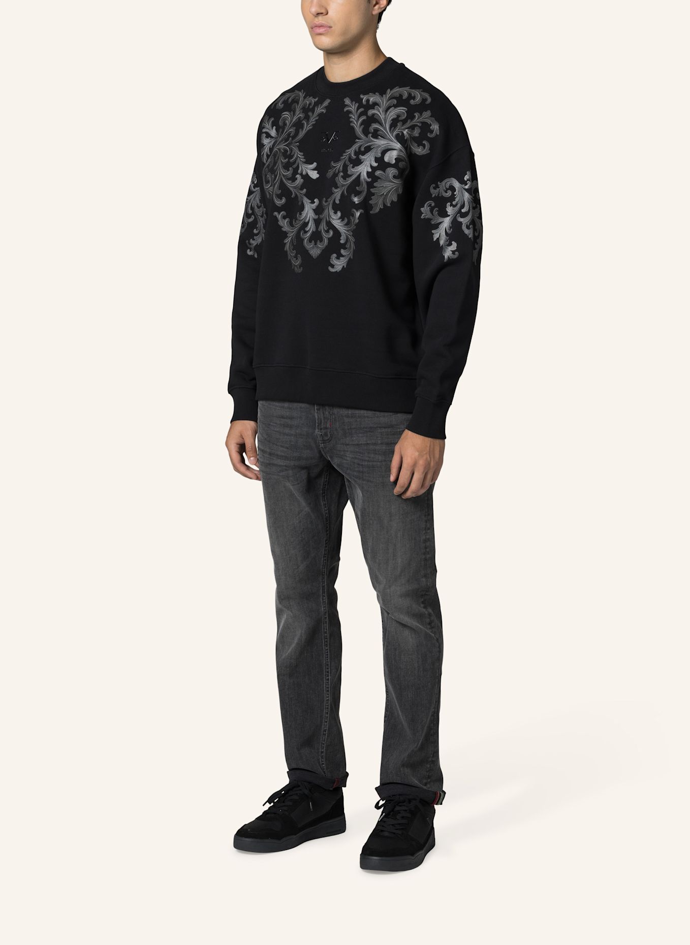19V69 ITALIA Sweatshirt Omero Baroque Str: SCHWARZ