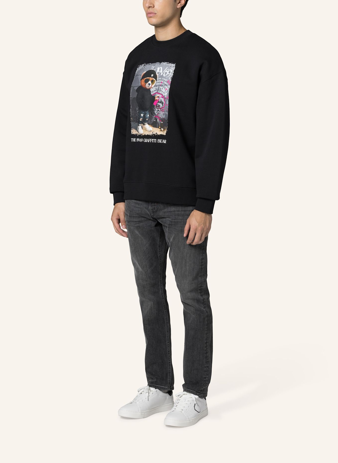 19V69 ITALIA Sweatshirt Omero Graffiti: SCHWARZ