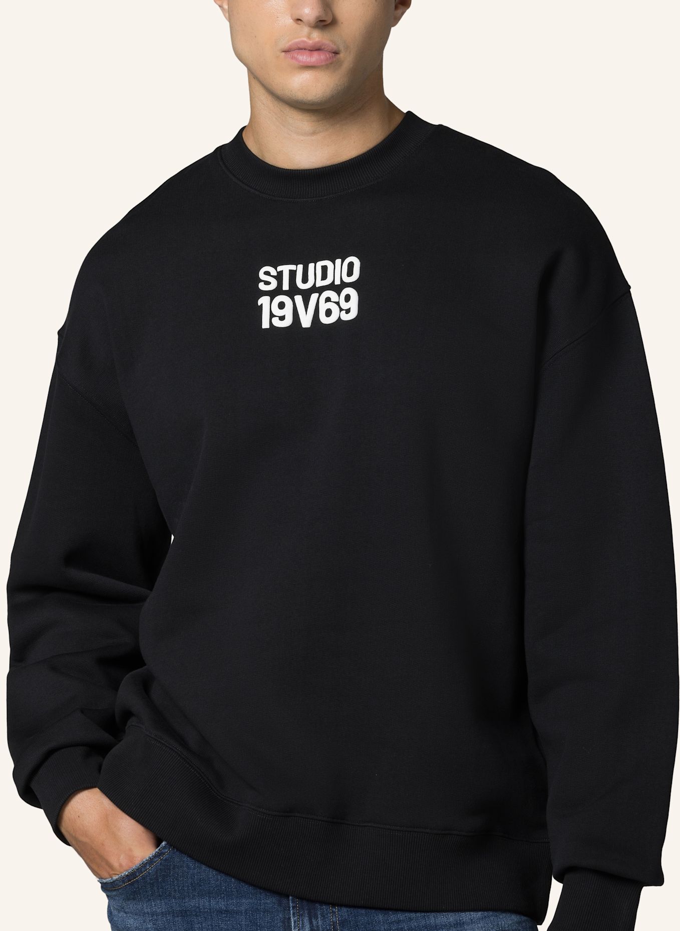 19V69 ITALIA Sweatshirt Omero Studio: SCHWARZ