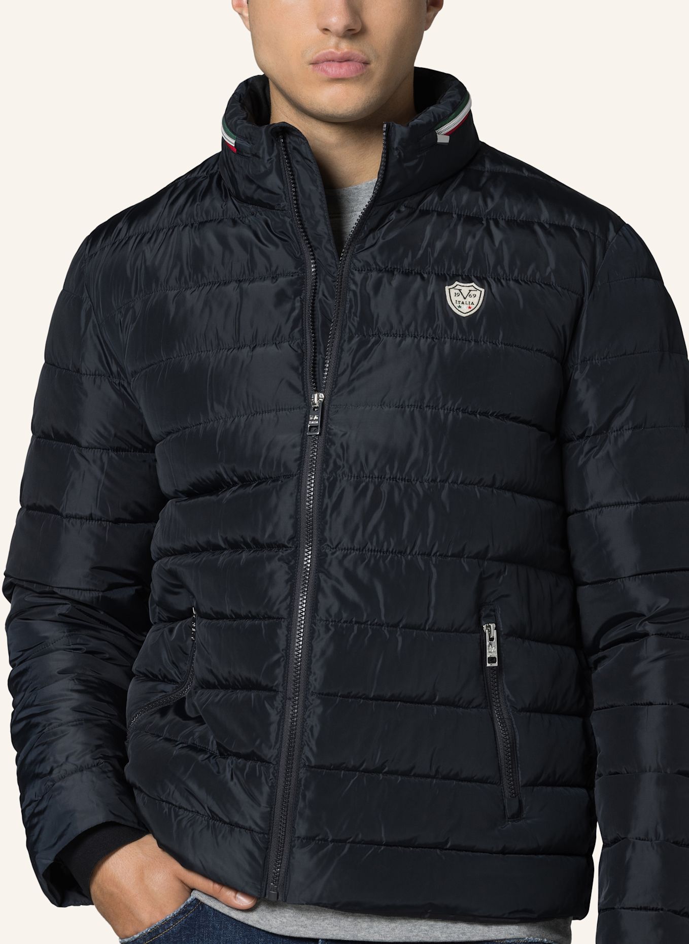 19V69 ITALIA Steppjacke Jason: SCHWARZ