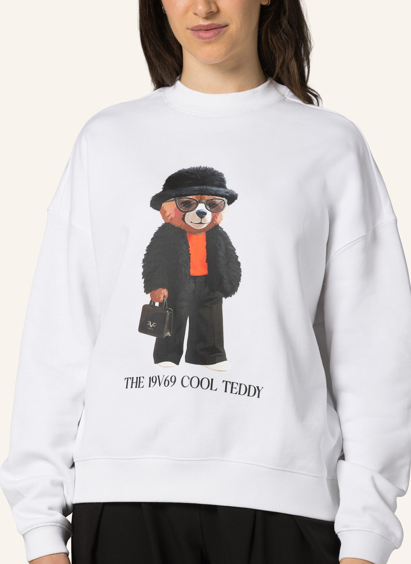 19V69 ITALIA Sweatshirt Willow Teddy: WEISS