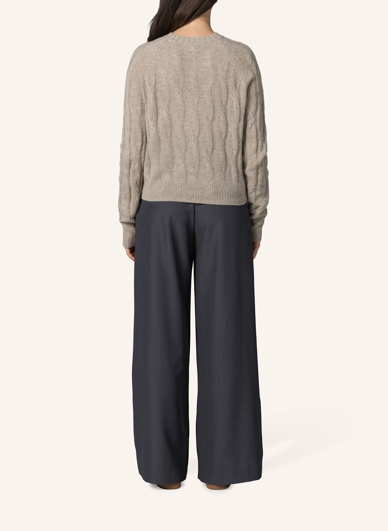 19V69 ITALIA Strickpullover Lola Cable: WEISS