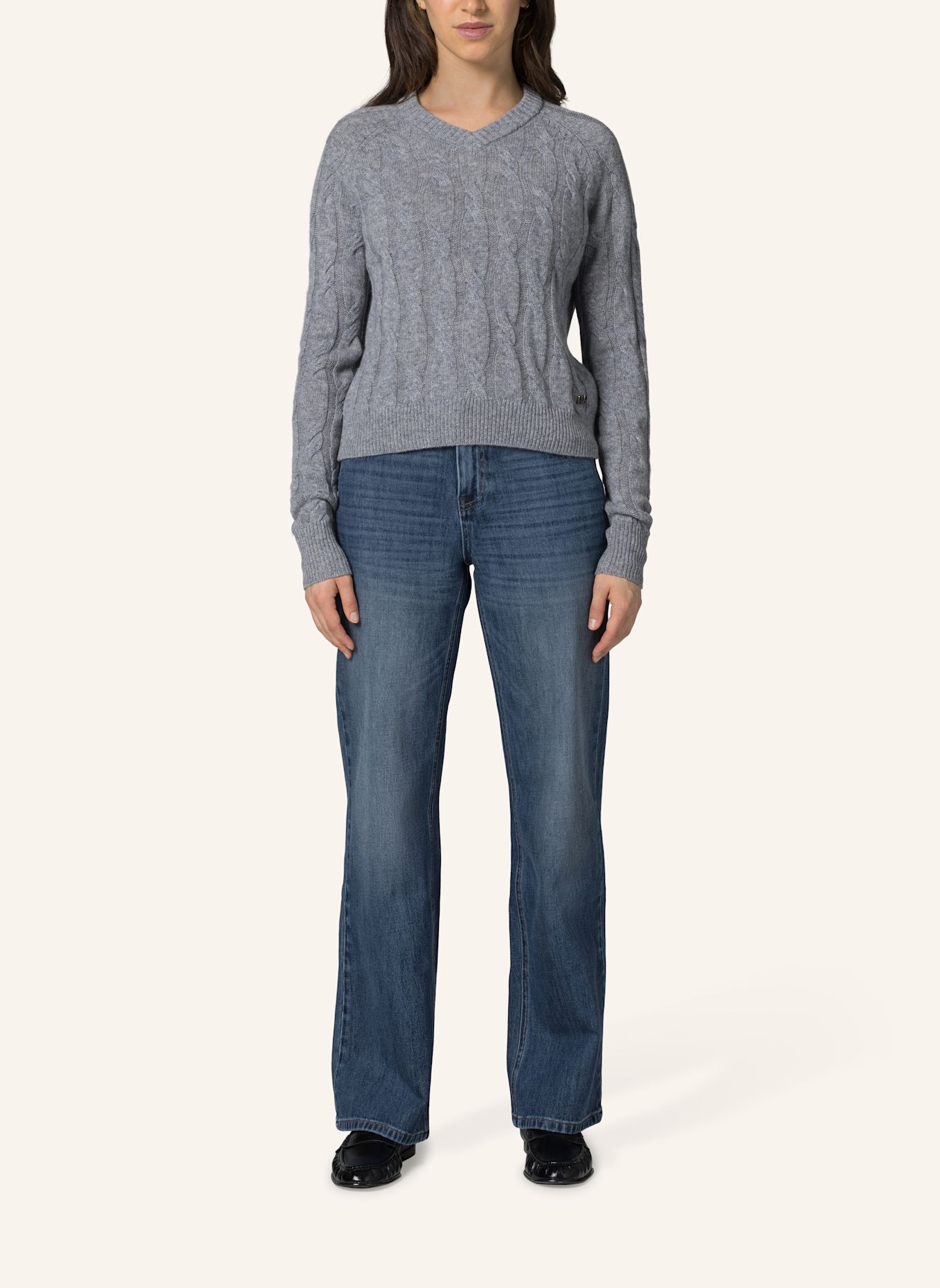 19V69 ITALIA Strickpullover Liz Cable: GRAU