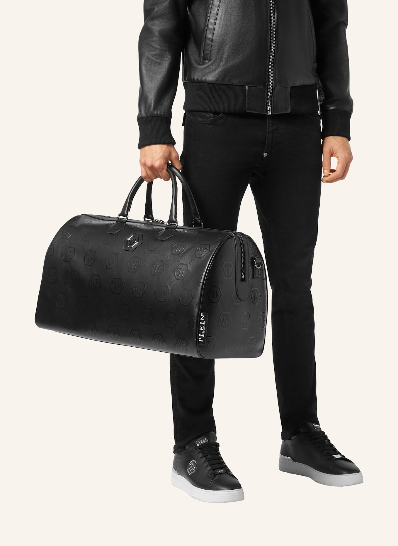PHILIPP PLEIN Henkeltasche MONOGRAM: SCHWARZ