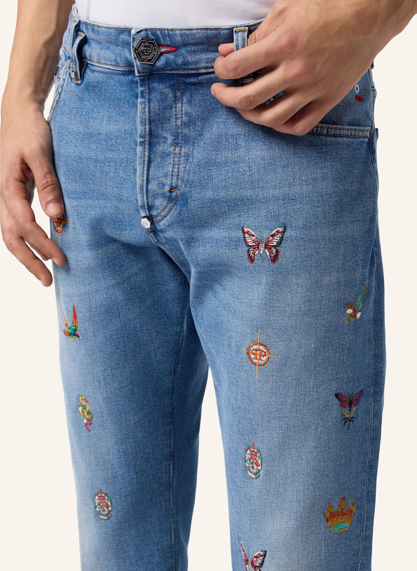 PHILIPP PLEIN PHILIPP PLEIN Embroidered Super Straight Cut Jeans: HELLBLAU