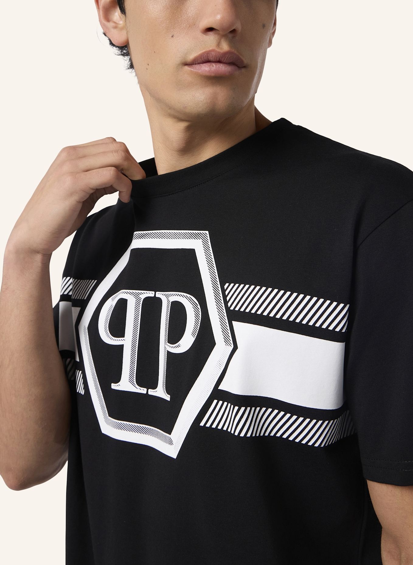 PHILIPP PLEIN PHILIPP PLEIN Round Neck T-Shirt Hexagon Line: SCHWARZ
