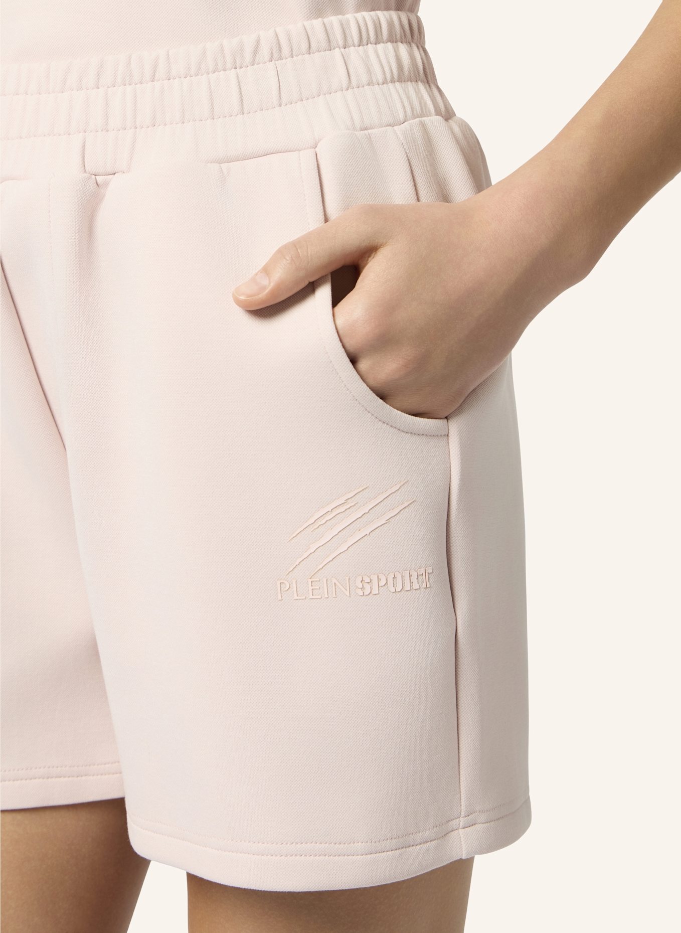 PLEIN SPORT PLEIN SPORT Loose Fit Shorts Icon Scratch: ROSA
