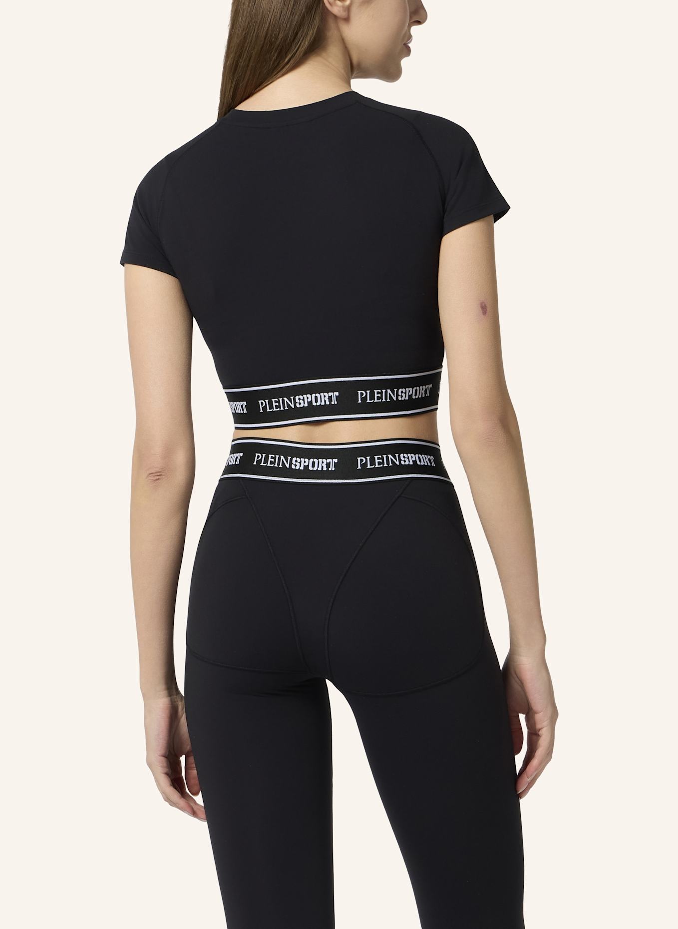 PLEIN SPORT PLEIN SPORT Fleece Cropped T-Shirt: SCHWARZ