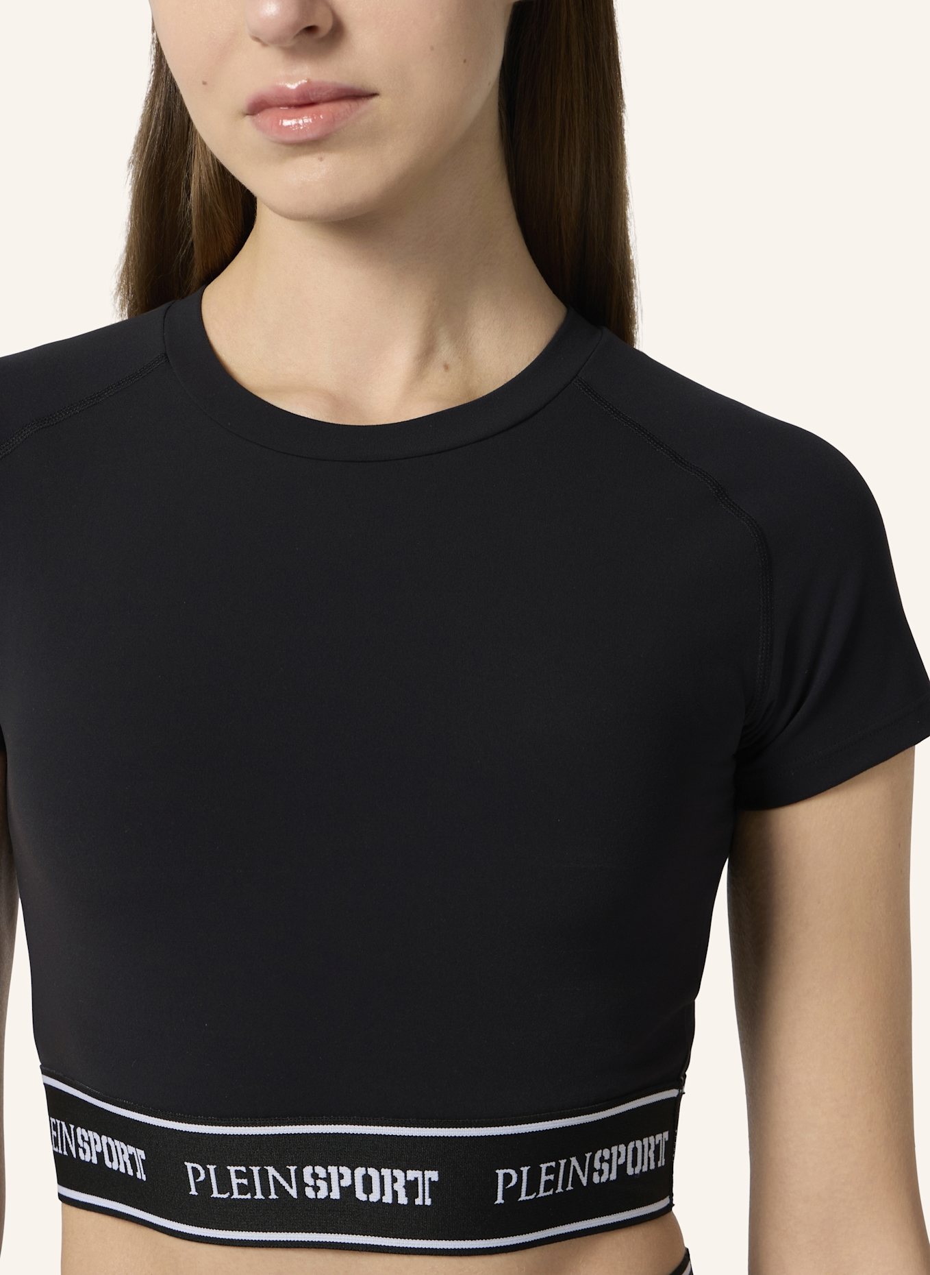 PLEIN SPORT PLEIN SPORT Fleece Cropped T-Shirt: SCHWARZ