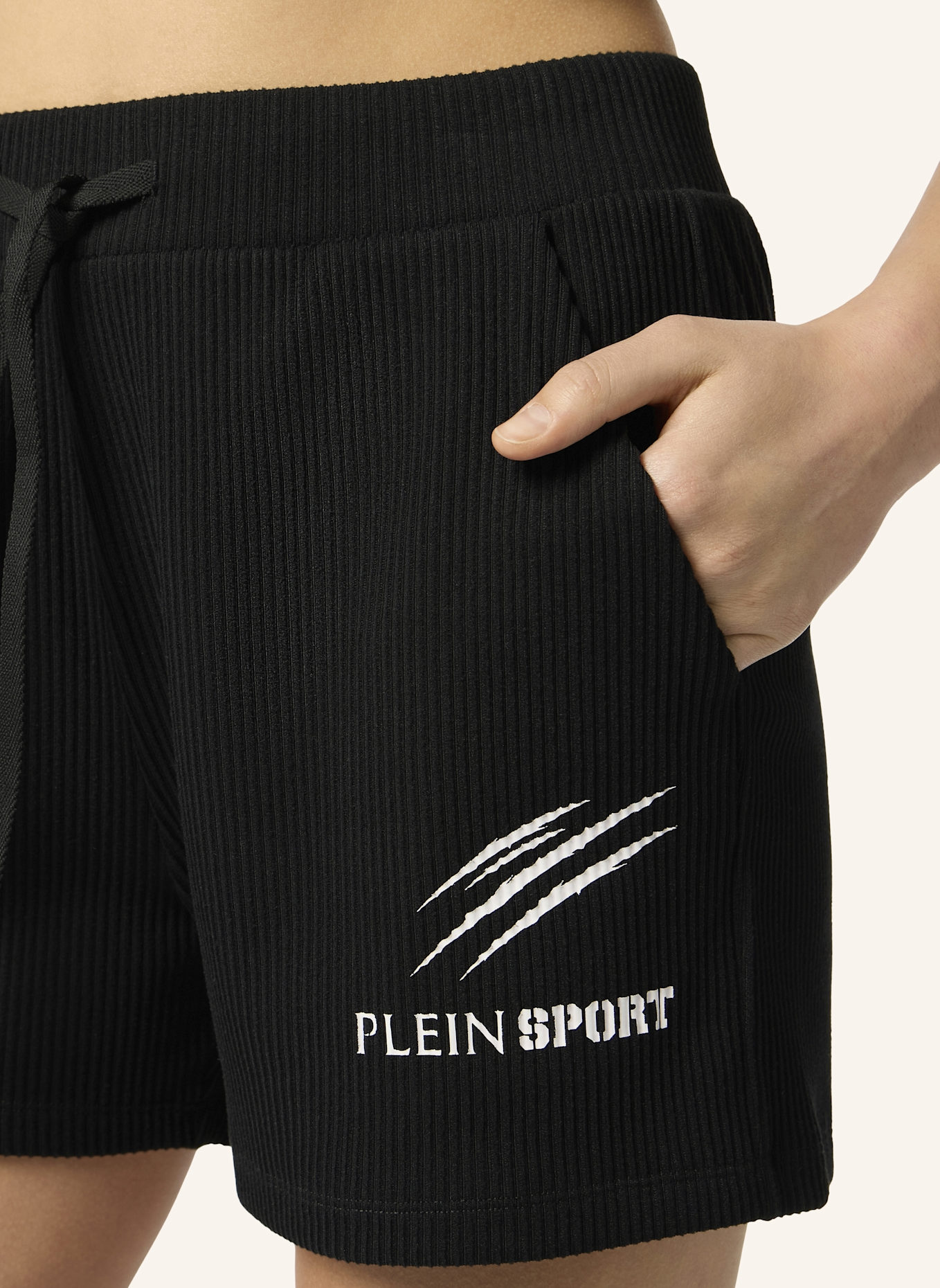 PLEIN SPORT PLEIN SPORT Ribbed Loose Fit Shorts Scratch: SCHWARZ
