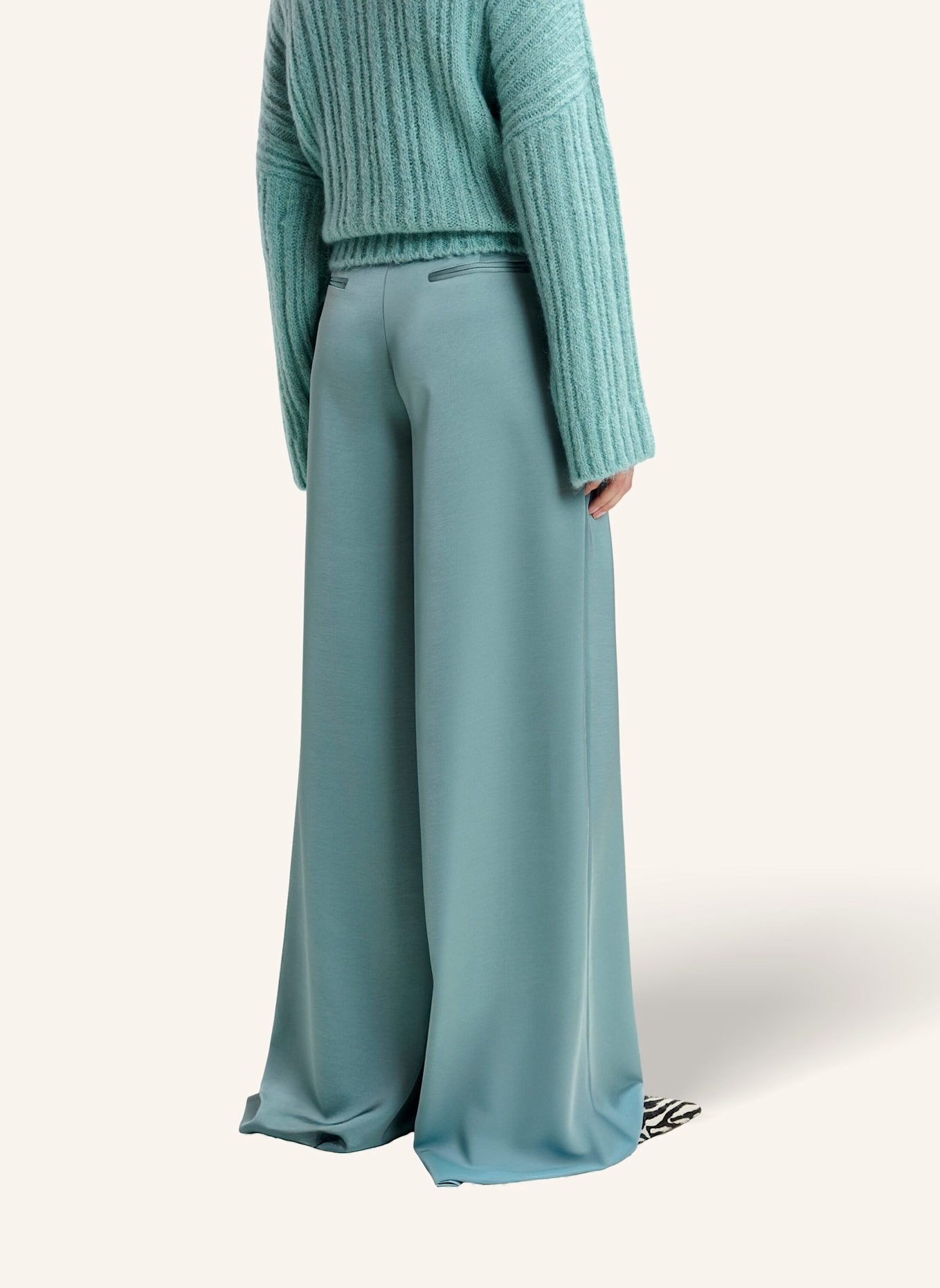 ESSENTIEL ANTWERP Hose IXIE: HELLBLAU