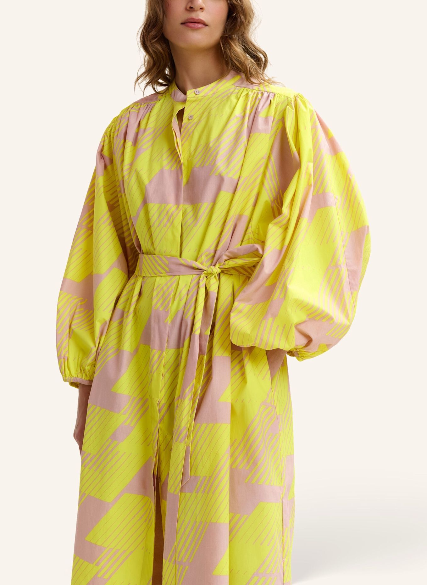 ESSENTIEL ANTWERP Hemdkleid JEX: GELB/ BRAUN