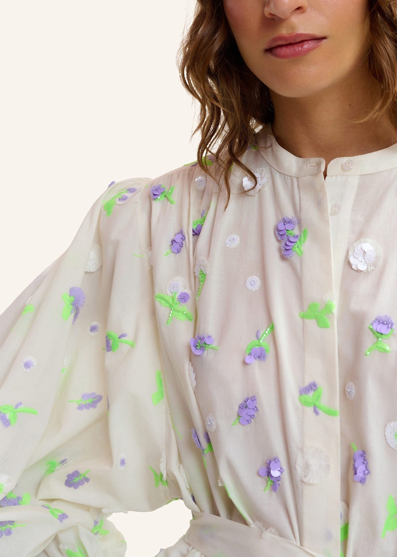 ESSENTIEL ANTWERP Kleid JALEN: GRÜN/ WEISS