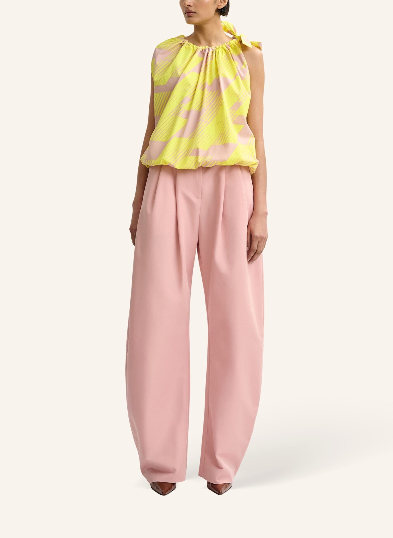 ESSENTIEL ANTWERP Oberteil JAYLAH: GELB/ HELLROSA