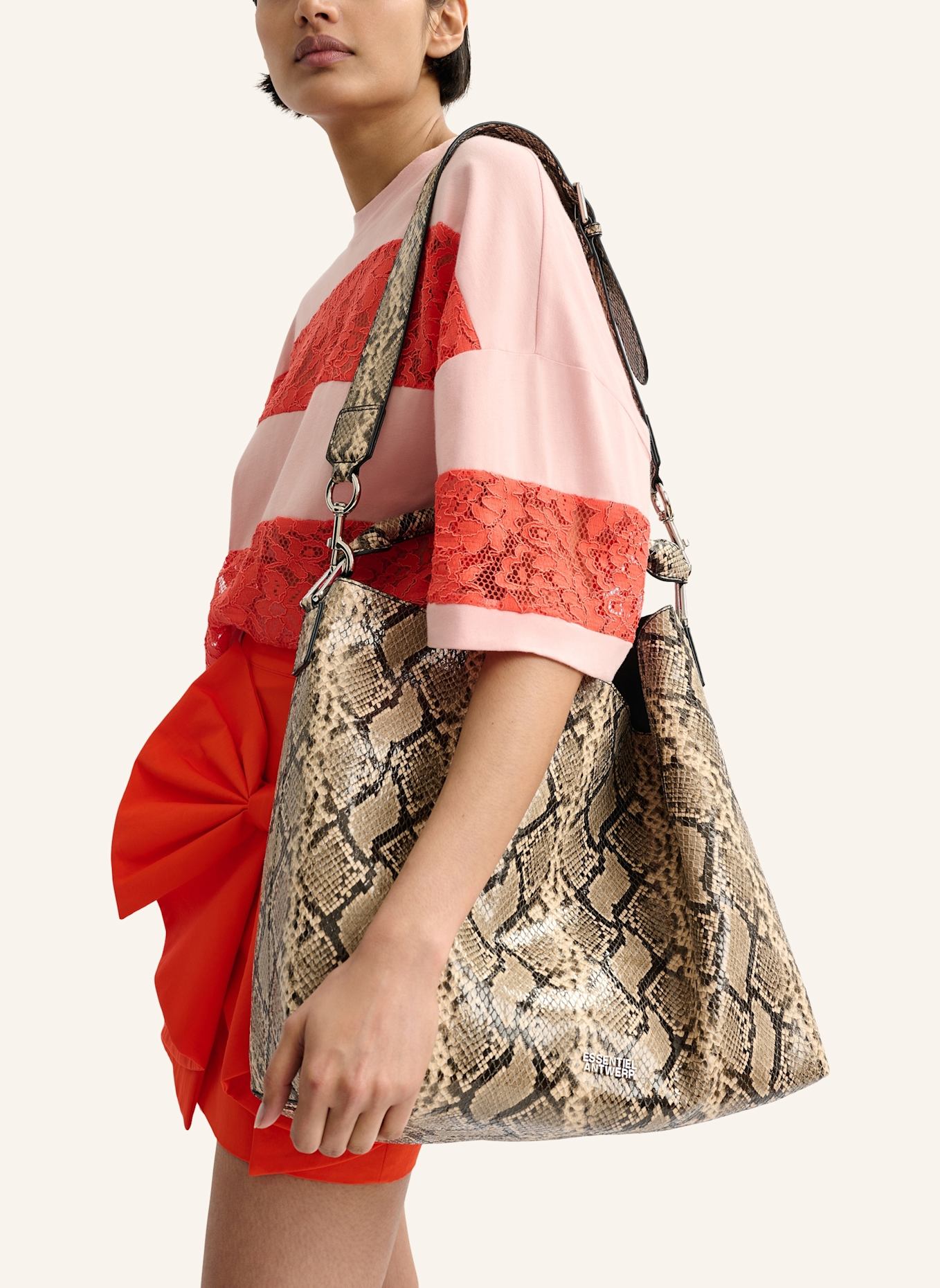 ESSENTIEL ANTWERP Shopper JORAN: SCHWARZ/ BRAUN