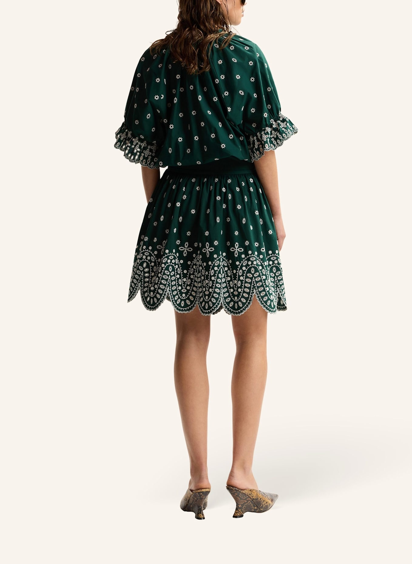 ESSENTIEL ANTWERP Kleid KAYLANI: WEISS/ DUNKELGRÜN
