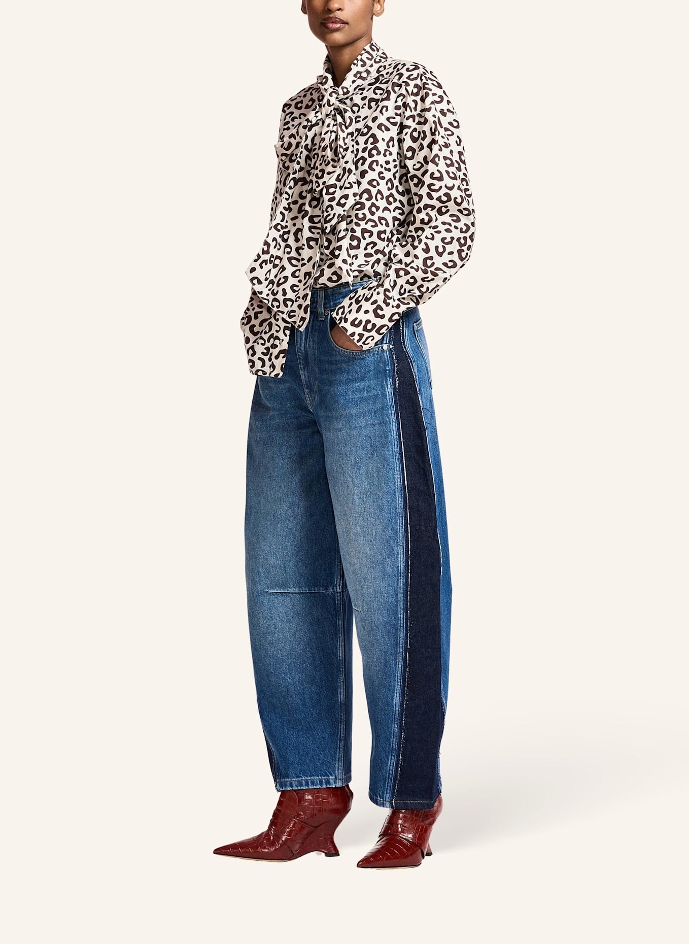 ESSENTIEL ANTWERP Jeans KASHBA: SCHWARZ/ DUNKELBLAU