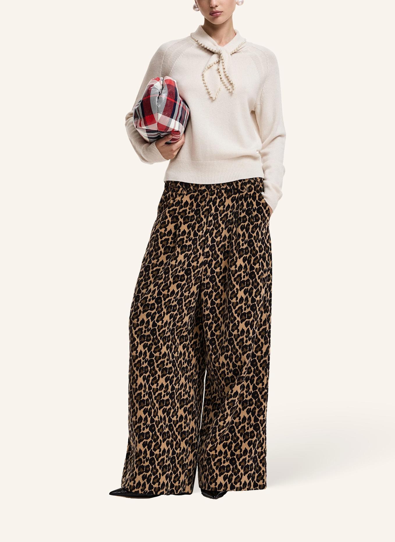 ESSENTIEL ANTWERP Pullover KASA mit Schluppe und Schmuckperlen: WEISS