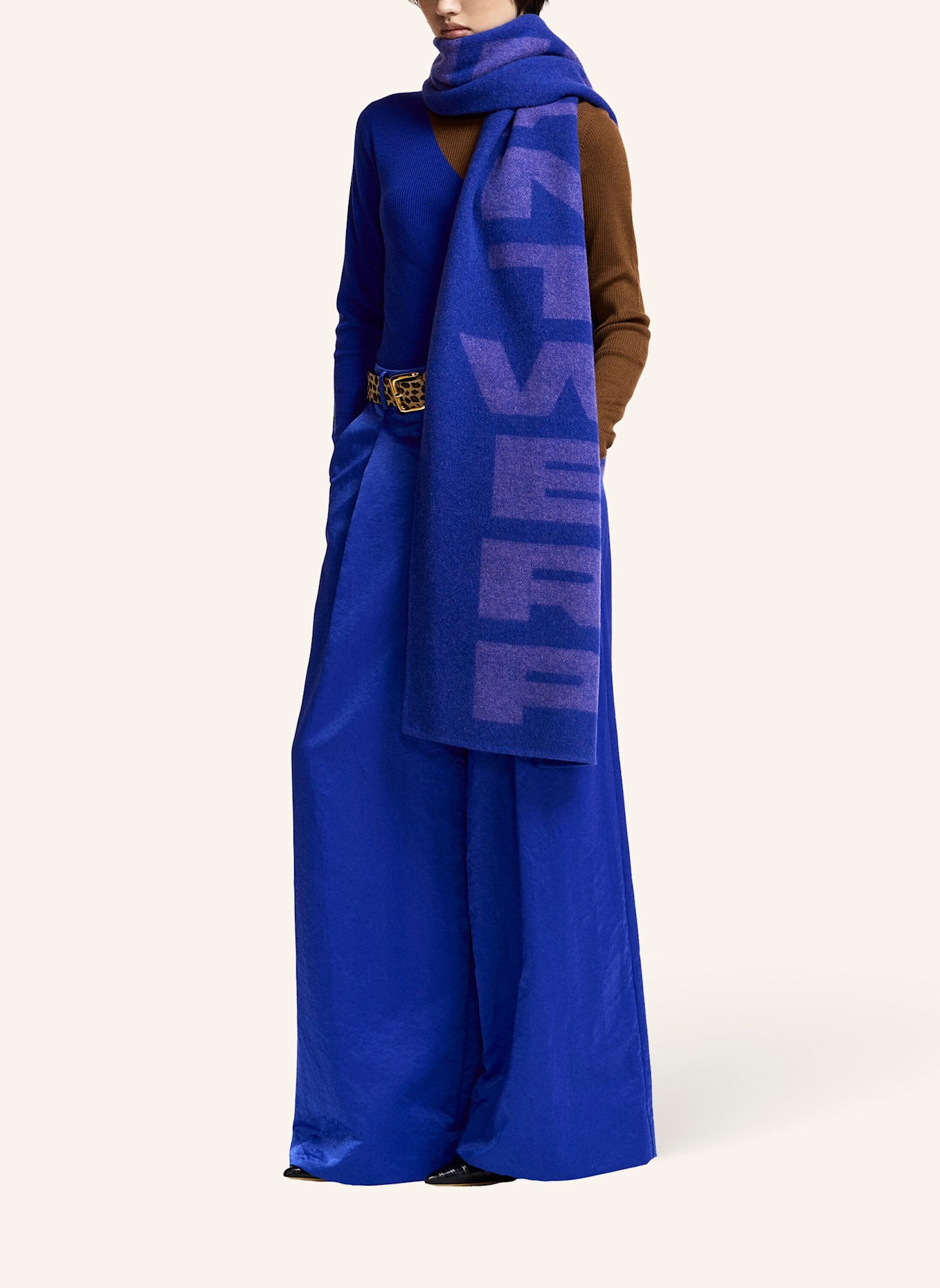 ESSENTIEL ANTWERP Schal KRISIS: BLAU