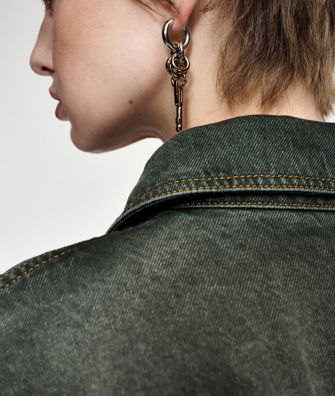 ESSENTIEL ANTWERP Schmuck KAOS: GOLD / SILBER / DUNKELROT