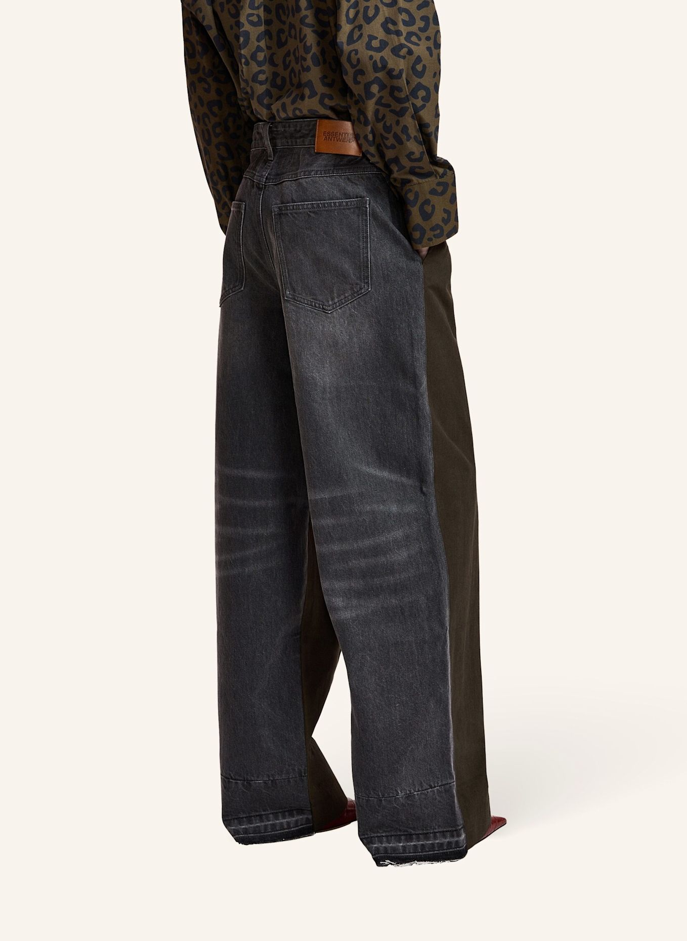 ESSENTIEL ANTWERP Hose KRISP: SCHWARZ / KHAKI