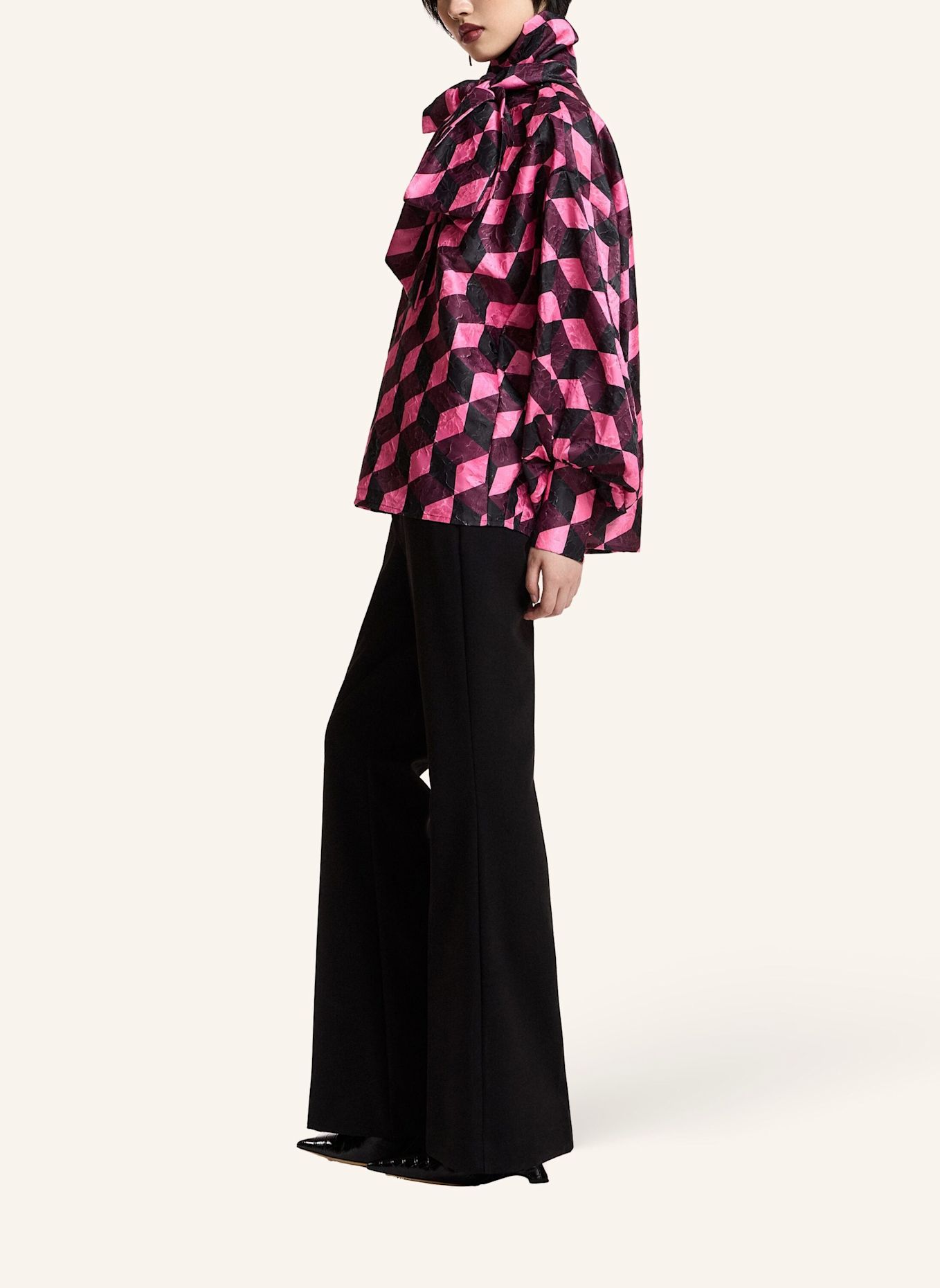 ESSENTIEL ANTWERP Top KOMO: ROOD / ROZE / ZWART