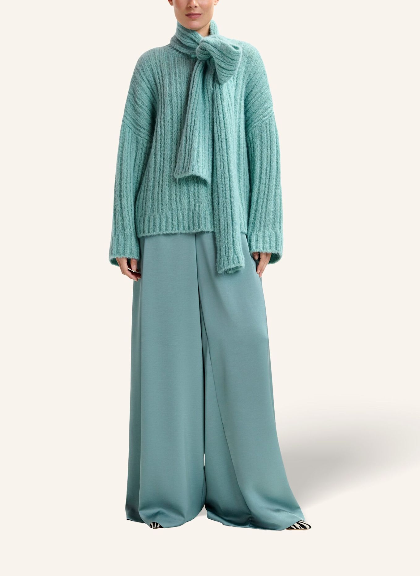 ESSENTIEL ANTWERP Pullover IMITATE: HELLBLAU