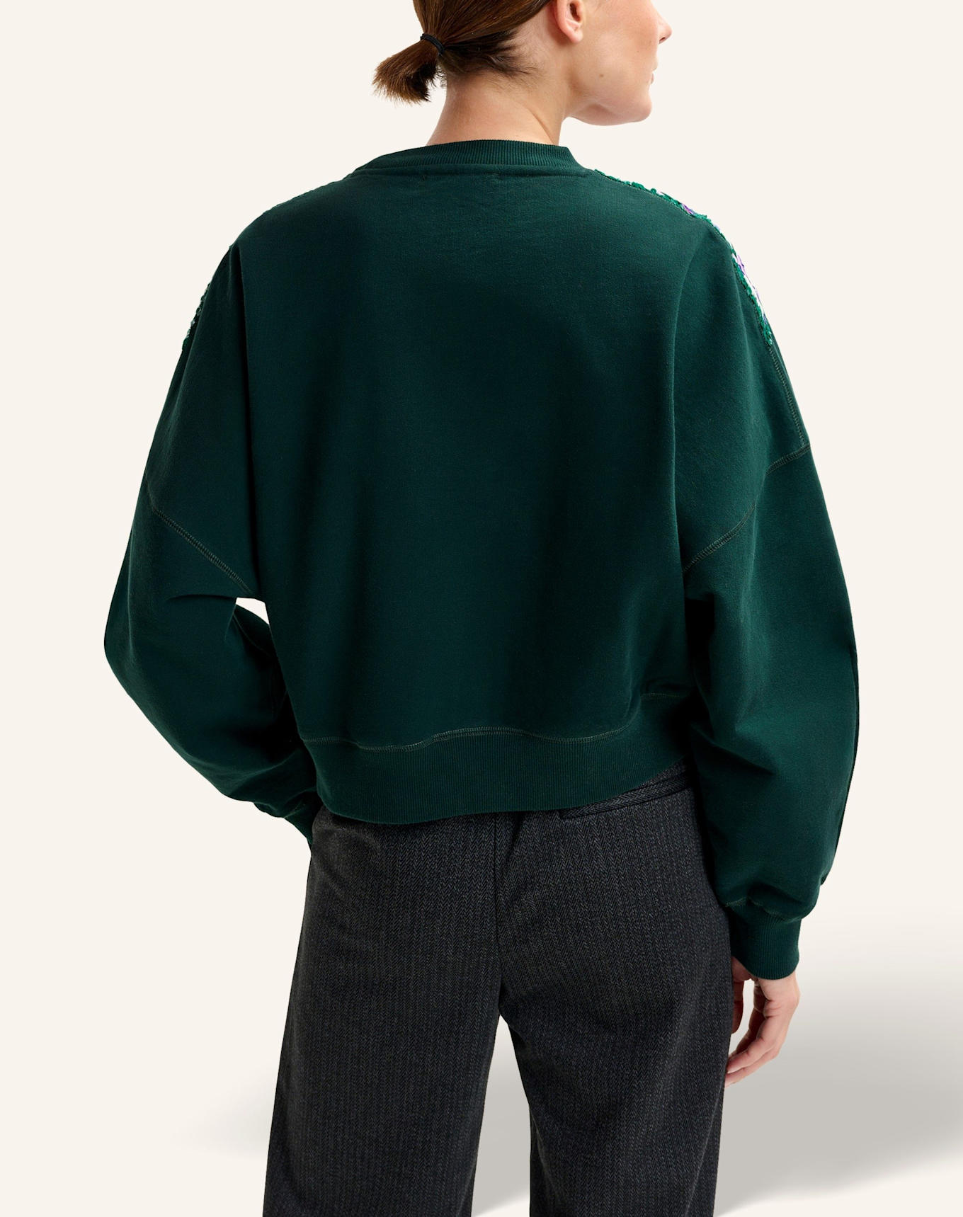 ESSENTIEL ANTWERP Sweatshirt ISSU: DUNKELGRÜN