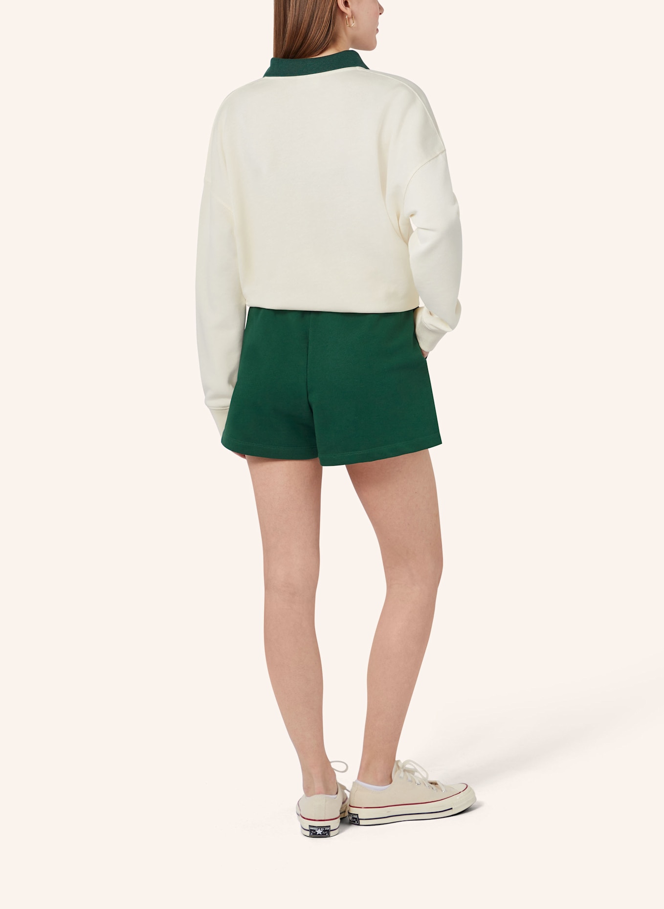 VOGUE COLLECTION Sweatshorts: GRÜN