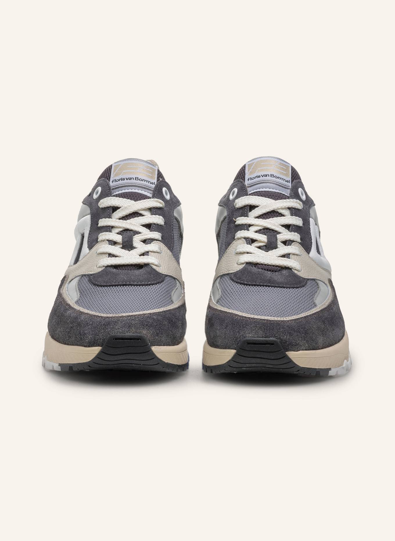 Floris van Bommel Sneaker DE TREENER 01: GRAU