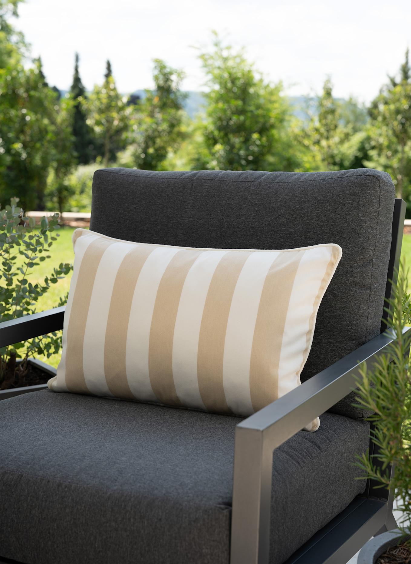 another mondaen Dekokissen ERICH OUTDOOR CLASSIC STREIFENKISSEN: BEIGE