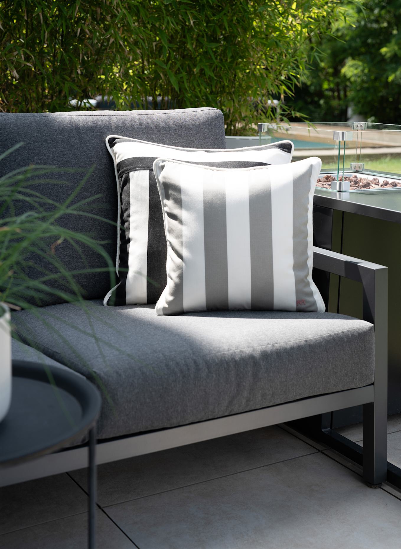 another mondaen Dekokissen WILLE OUTDOOR CLASSIC STREIFENKISSEN: GRAU