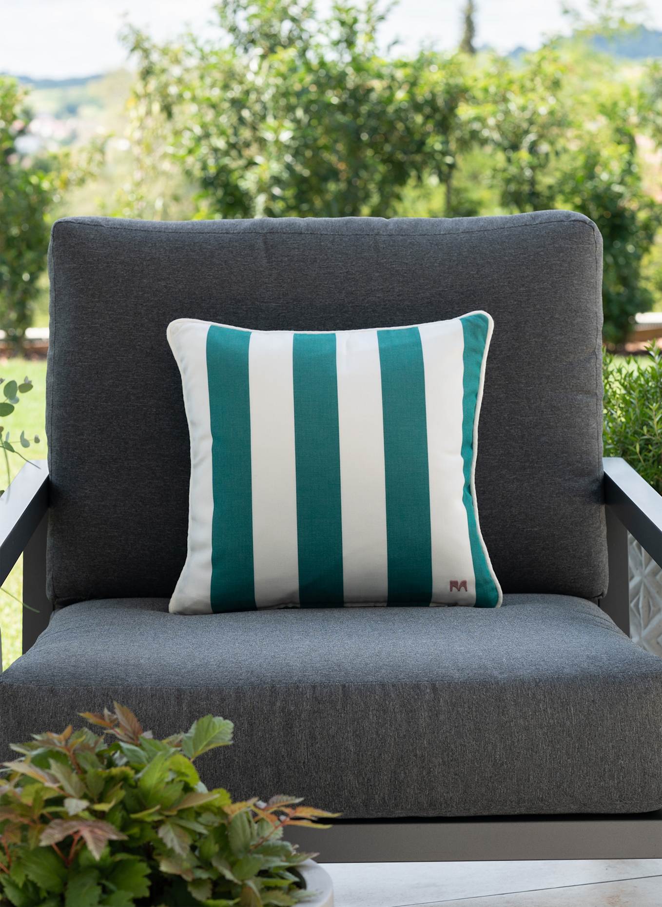 another mondaen Dekokissen WILLE OUTDOOR CLASSIC STREIFENKISSEN: DUNKELGRÜN