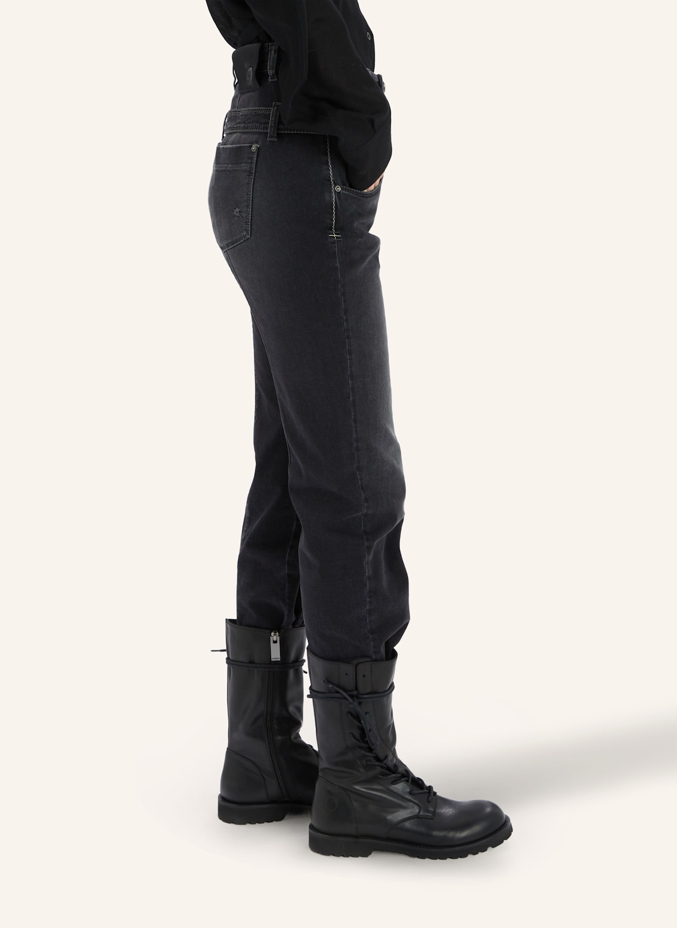 HIGH Jeans FAIR-PLAY: SCHWARZ