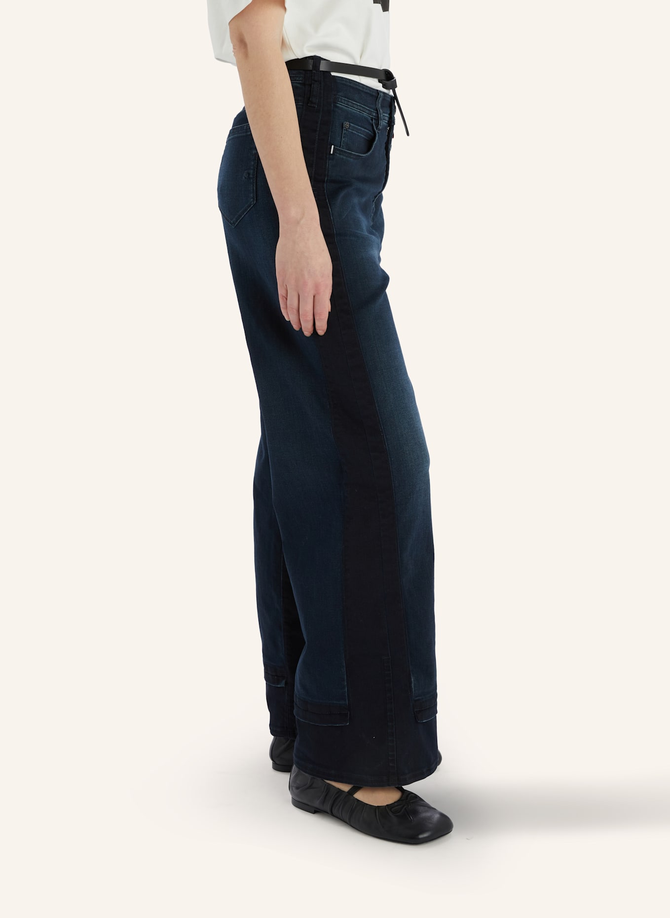 HIGH Straight Jeans LIVEN-UP: DUNKELBLAUE