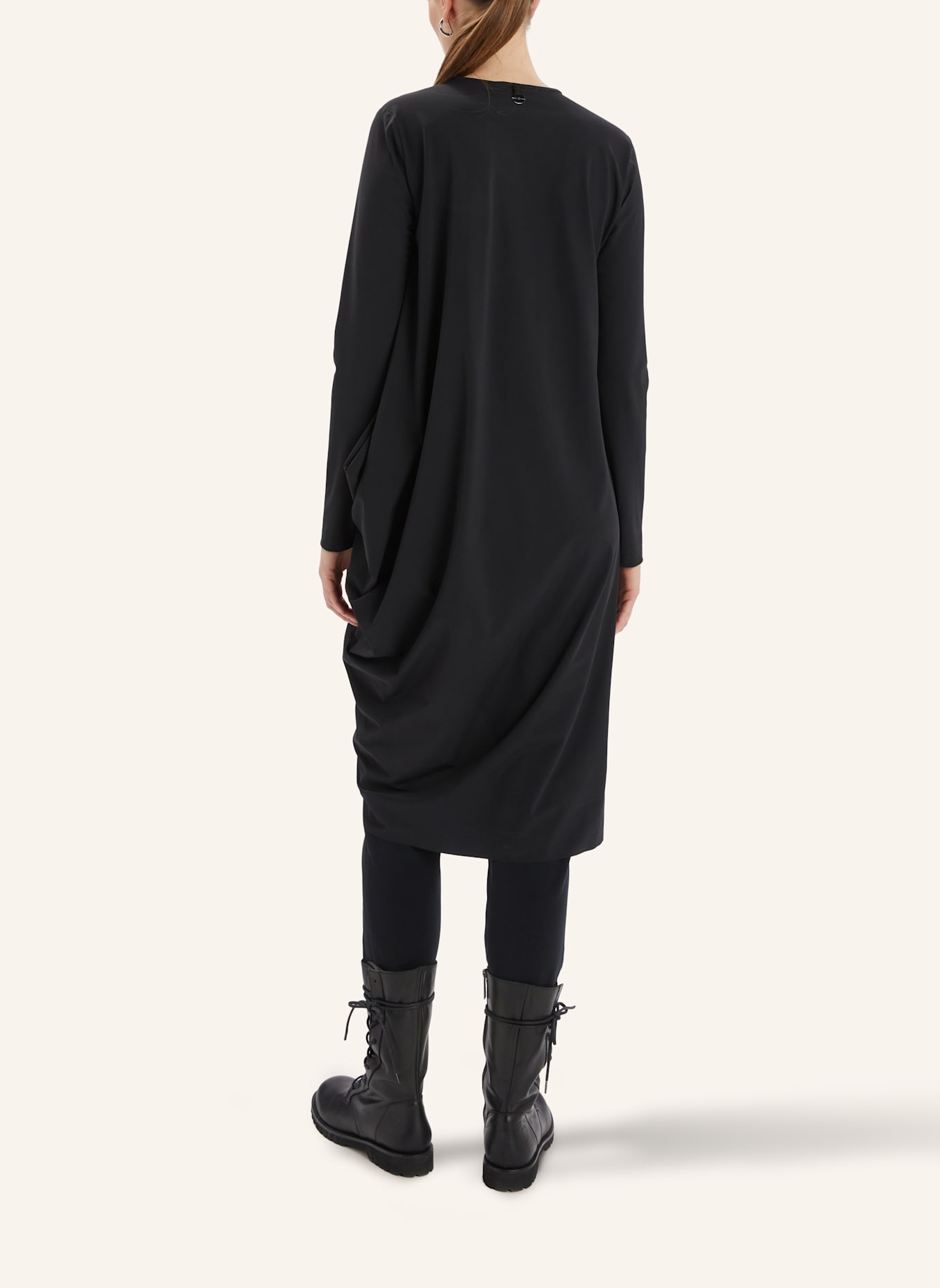 HIGH Jerseykleid EYELET: SCHWARZ