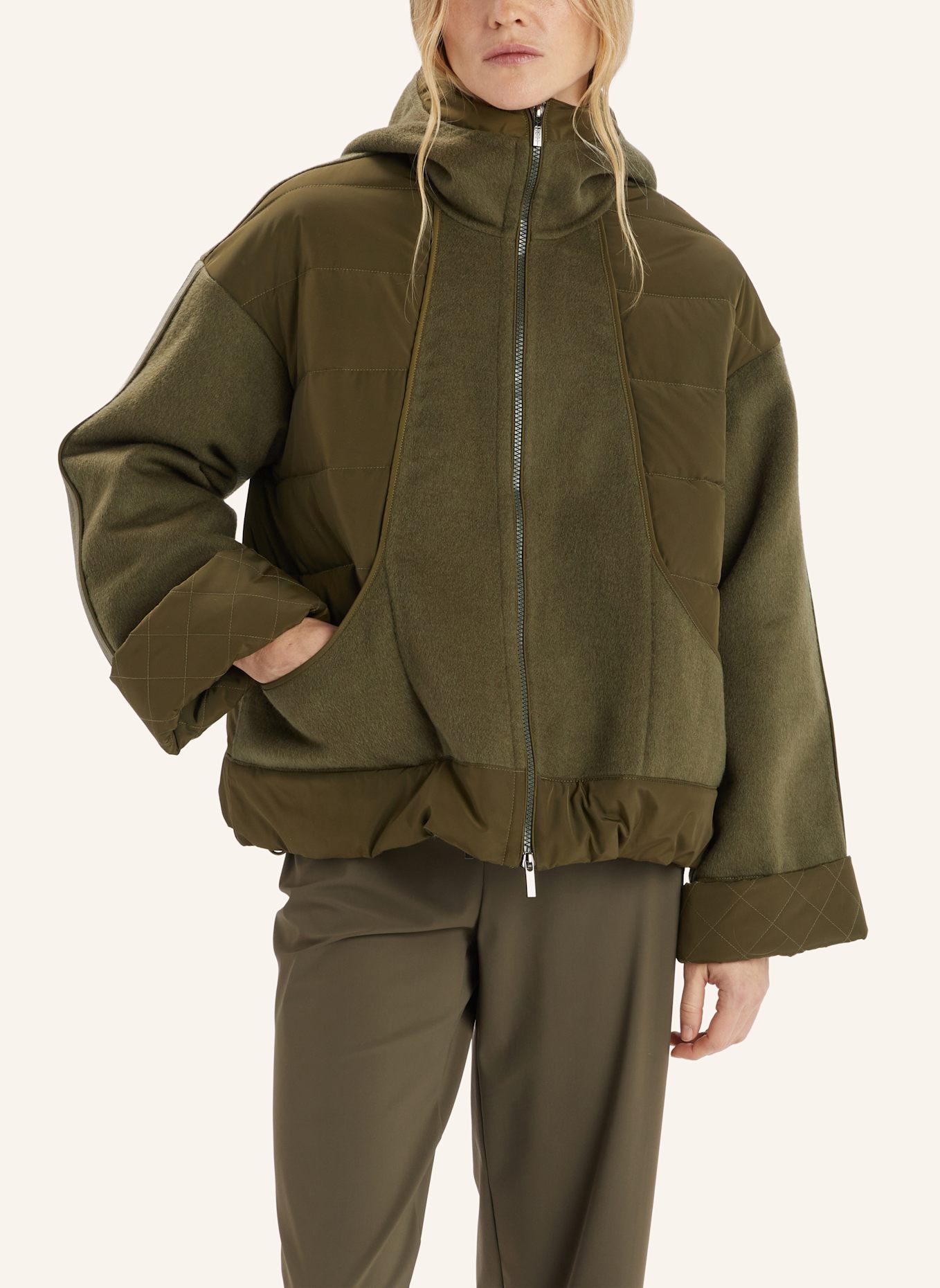 HIGH Jacke PRIMULA im Materialmix: GRÜN