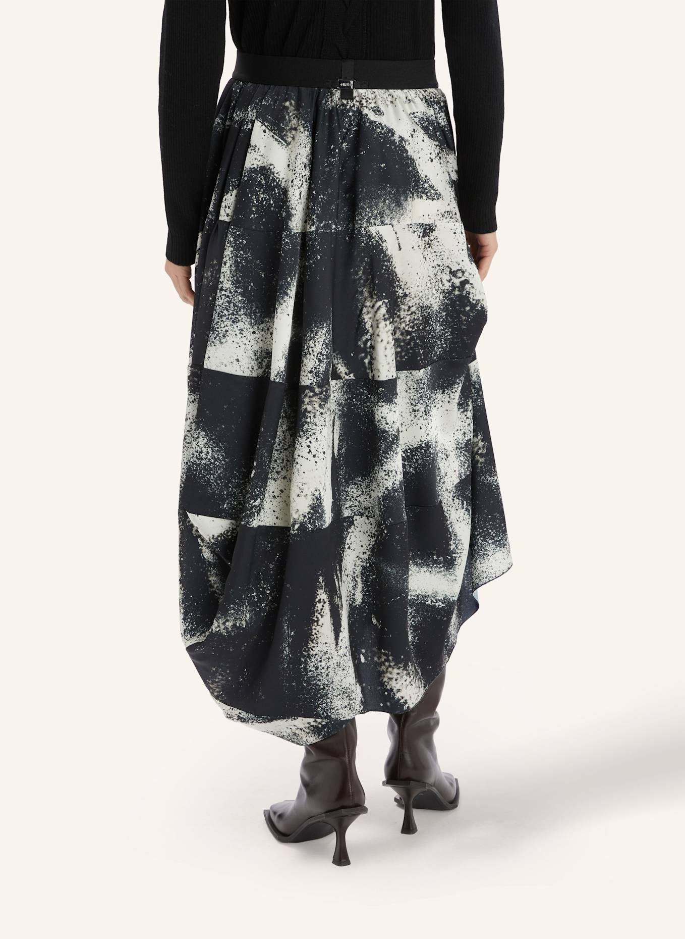 HIGH Satinrock GEEK: WEISS