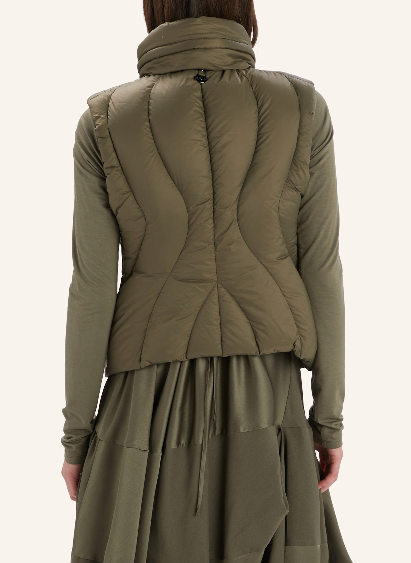 HIGH Daunenweste SPIFFY: GRÜN