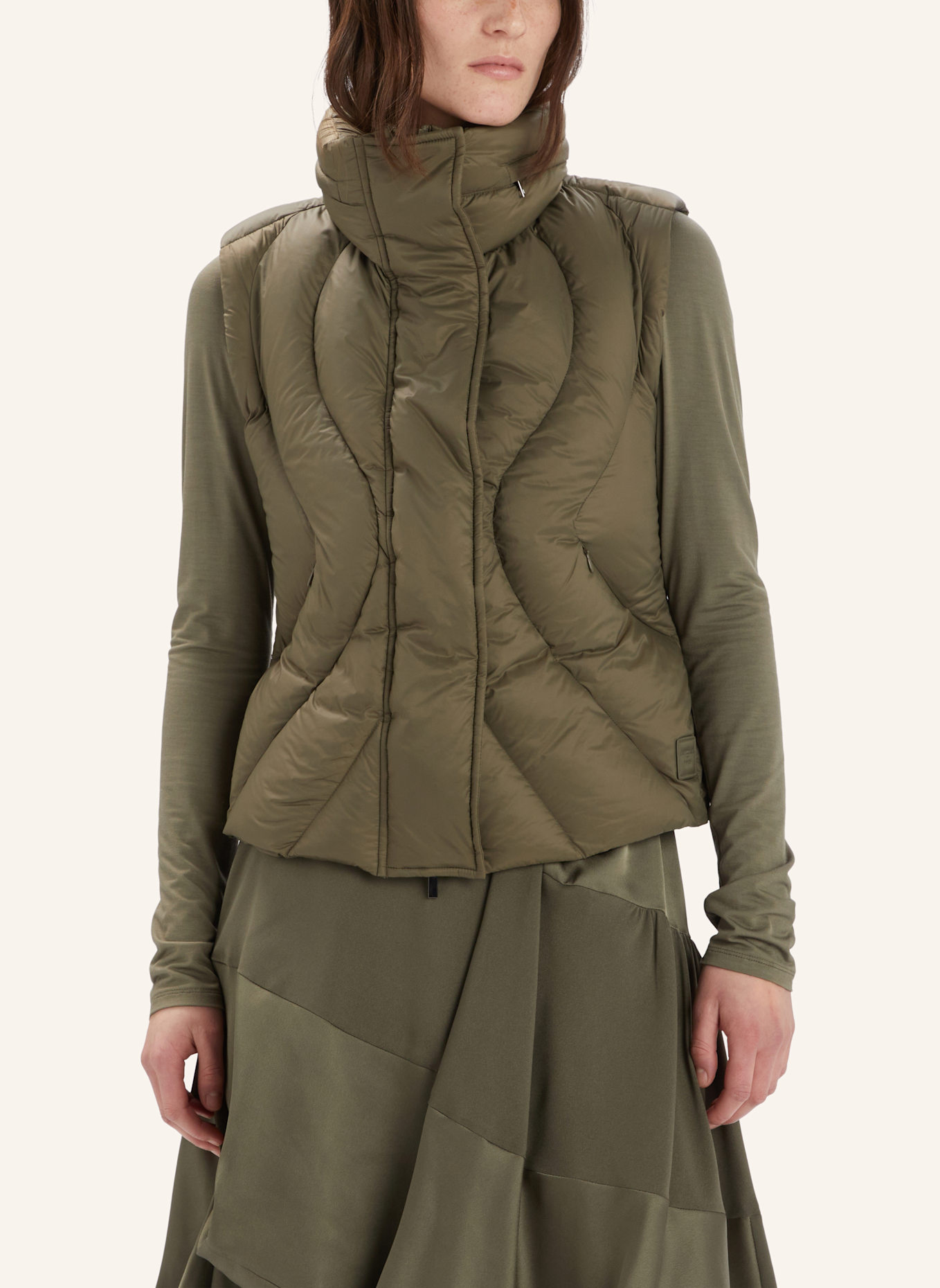 HIGH Daunenweste SPIFFY: GRÜN